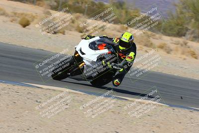 media/Jan-08-2022-SoCal Trackdays (Sat) [[1ec2777125]]/Turn 6 Inside (1pm)/